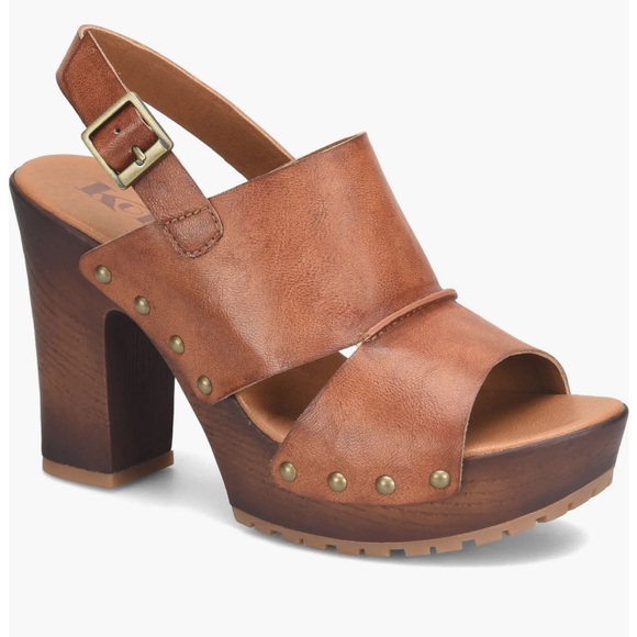 Korks Shoes - Korks Kristin 4 “ heel 1” platform tan sandals